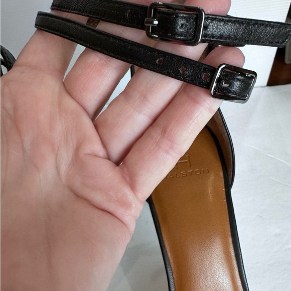 Halston LONDON Womens Sz 9M BLACK SHEEP NAPPALeather STILETO High Heel Ankle Str - Picture 12 of 14